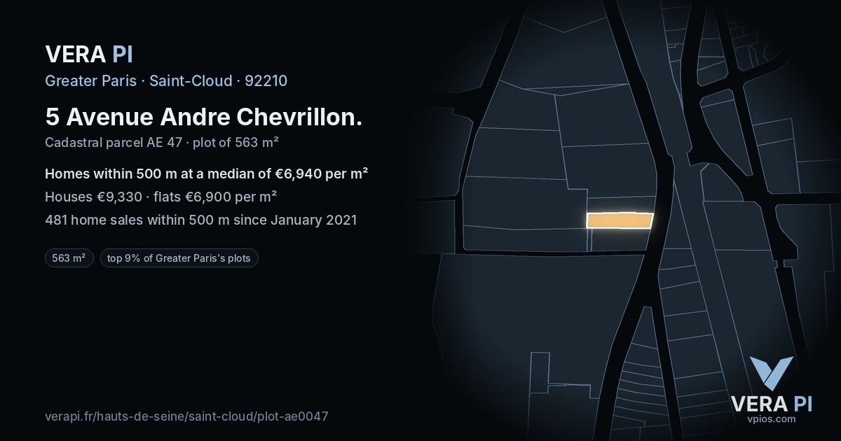5 Avenue Andre Chevrillon, Saint-Cloud at night – the plot lit, the parcels around coloured by the prices near them