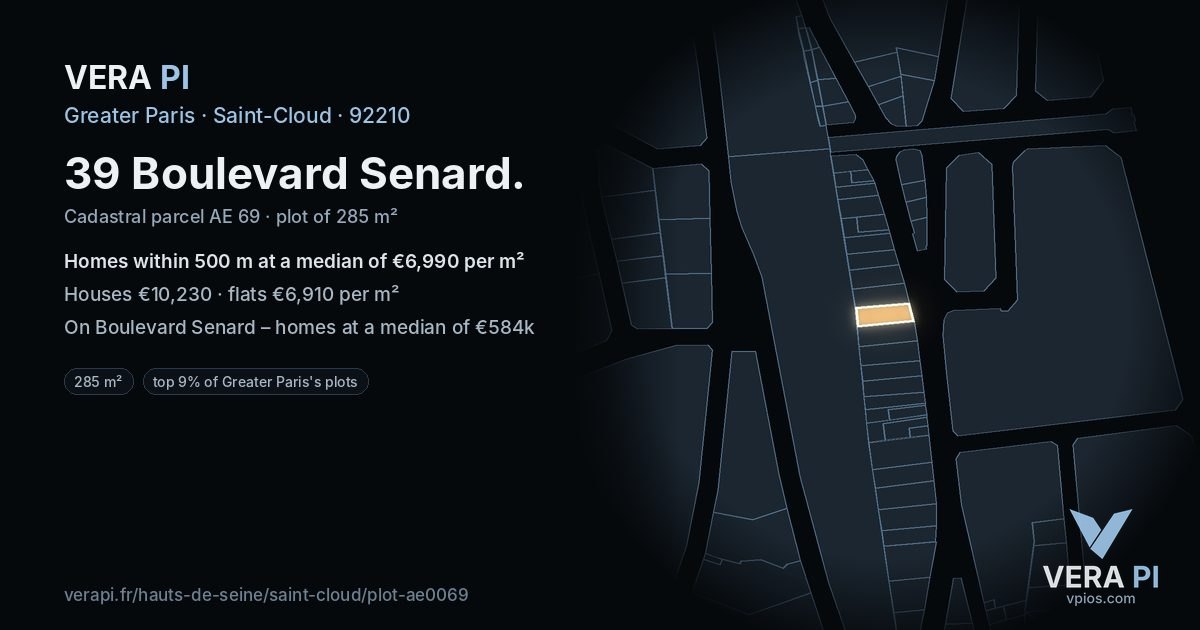 39 Boulevard Senard, Saint-Cloud at night – the plot lit, the parcels around coloured by the prices near them