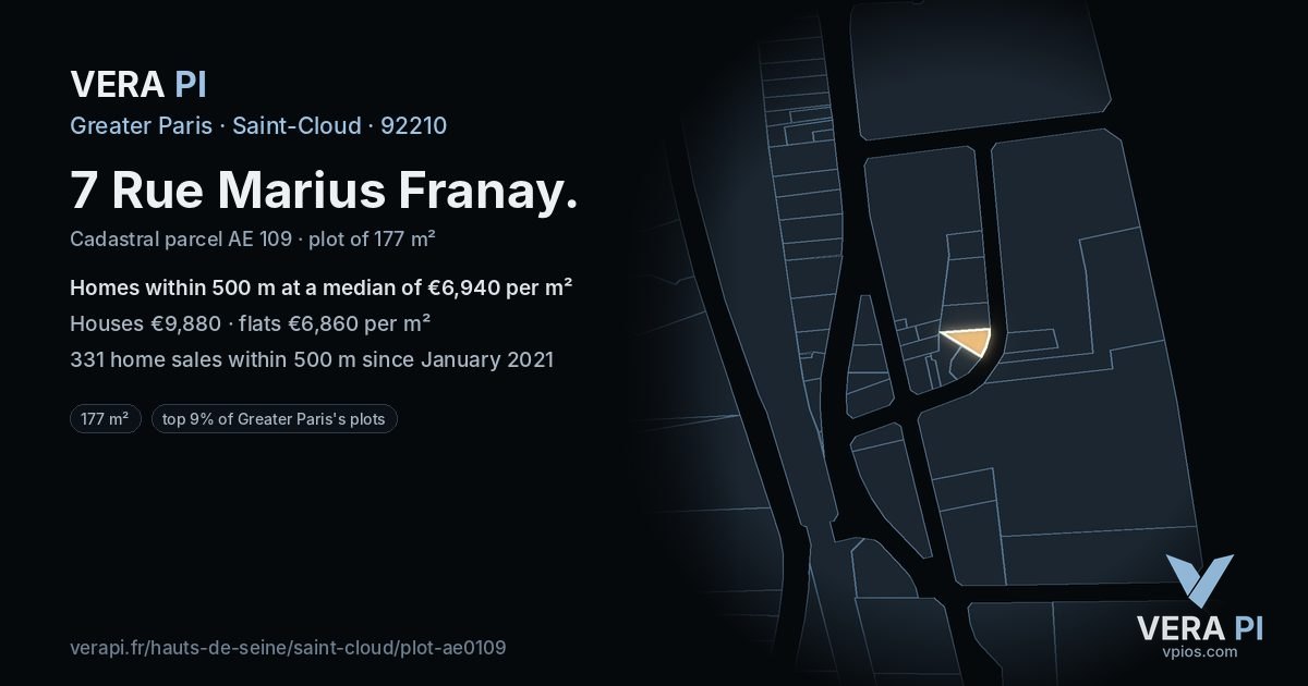 7 Rue Marius Franay, Saint-Cloud at night – the plot lit, the parcels around coloured by the prices near them