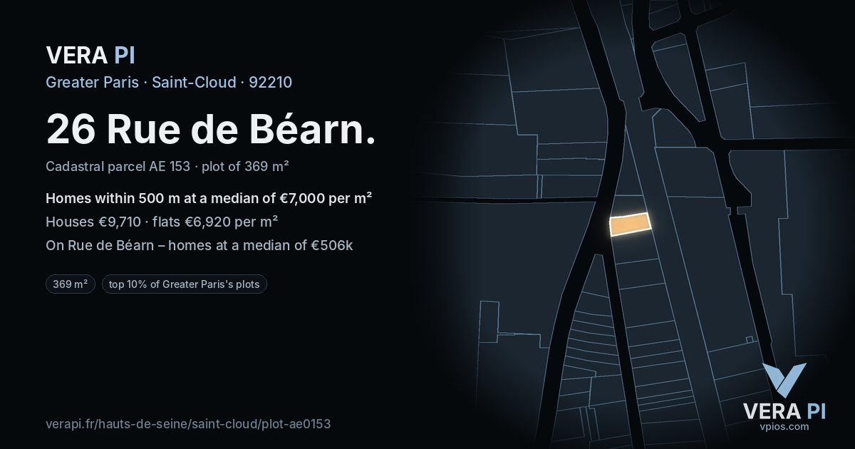 26 Rue de Béarn, Saint-Cloud at night – the plot lit, the parcels around coloured by the prices near them