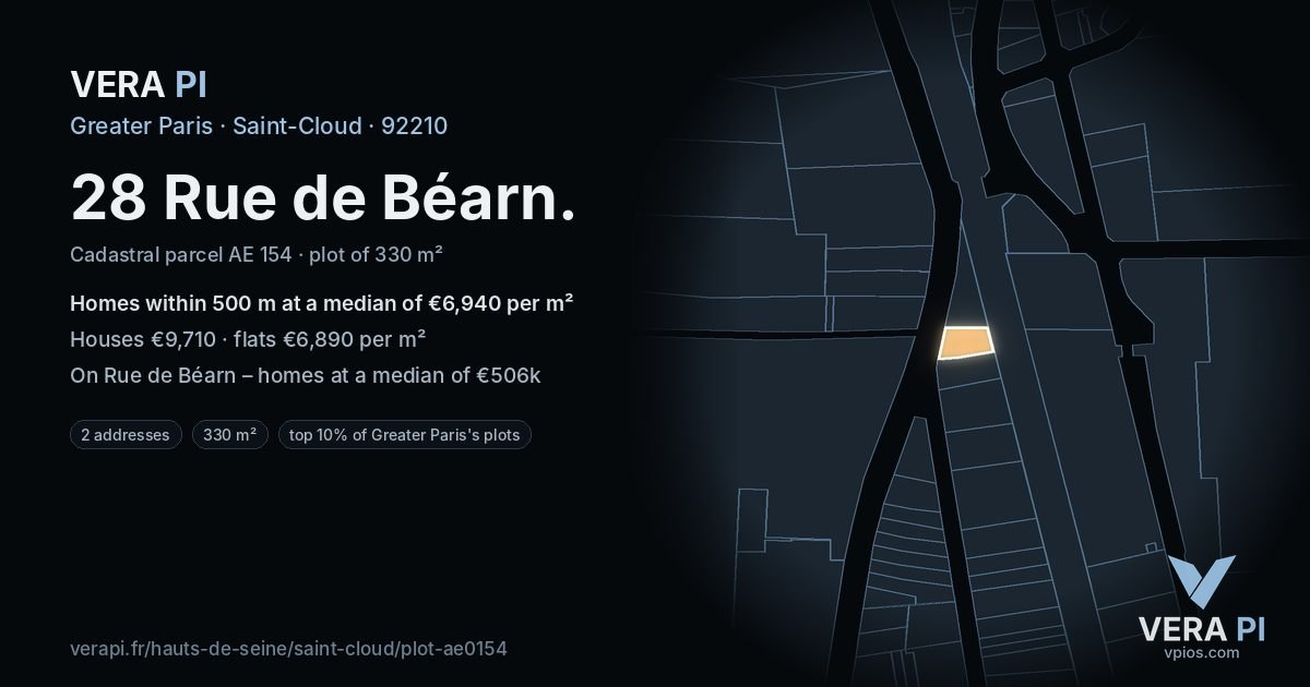 28 Rue de Béarn, Saint-Cloud at night – the plot lit, the parcels around coloured by the prices near them