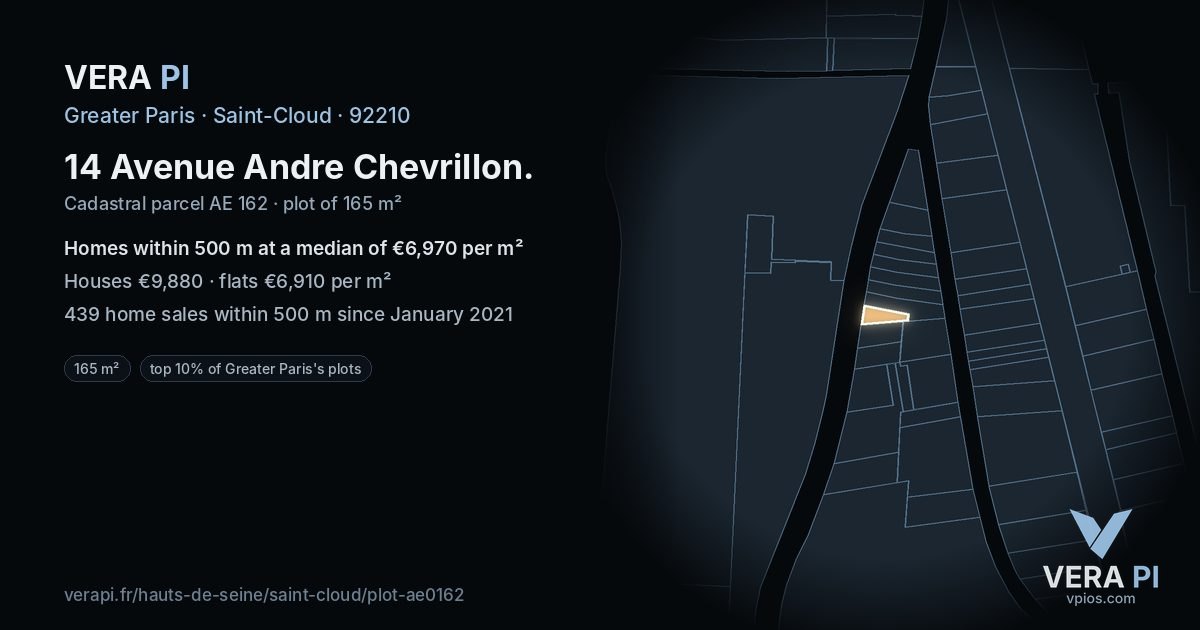 14 Avenue Andre Chevrillon, Saint-Cloud at night – the plot lit, the parcels around coloured by the prices near them