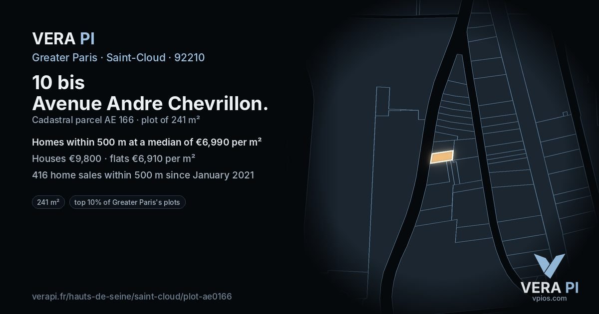 10 bis Avenue Andre Chevrillon, Saint-Cloud at night – the plot lit, the parcels around coloured by the prices near them