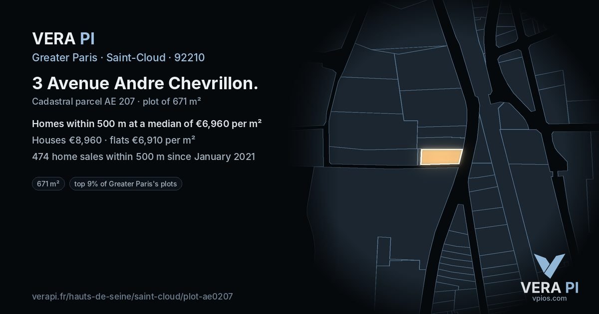 3 Avenue Andre Chevrillon, Saint-Cloud at night – the plot lit, the parcels around coloured by the prices near them