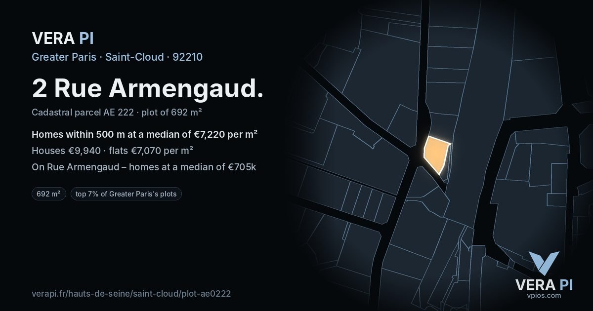 2 Rue Armengaud, Saint-Cloud at night – the plot lit, the parcels around coloured by the prices near them