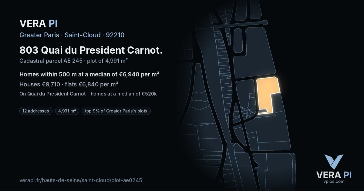 803 Quai du President Carnot, Saint-Cloud at night – the plot lit, the parcels around coloured by the prices near them