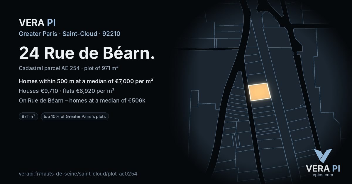 24 Rue de Béarn, Saint-Cloud at night – the plot lit, the parcels around coloured by the prices near them