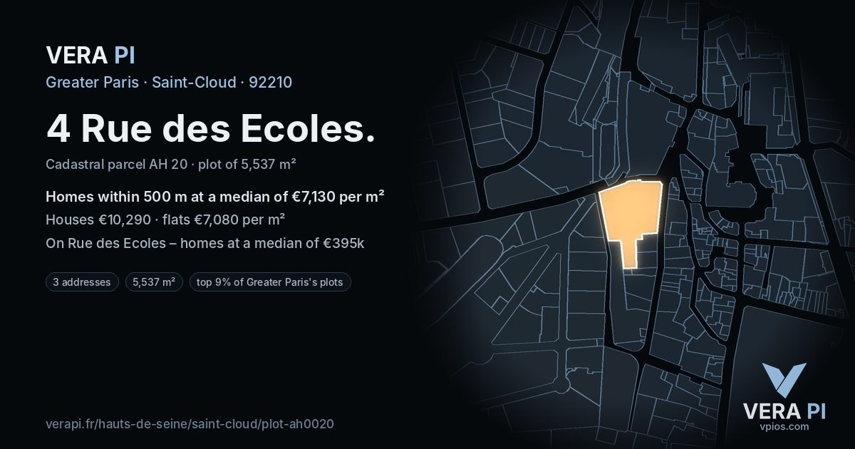 4 Rue des Ecoles, Saint-Cloud at night – the plot lit, the parcels around coloured by the prices near them