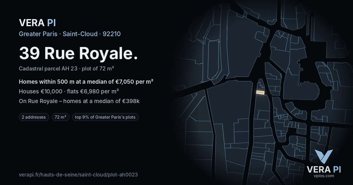 39 Rue Royale, Saint-Cloud at night – the plot lit, the parcels around coloured by the prices near them