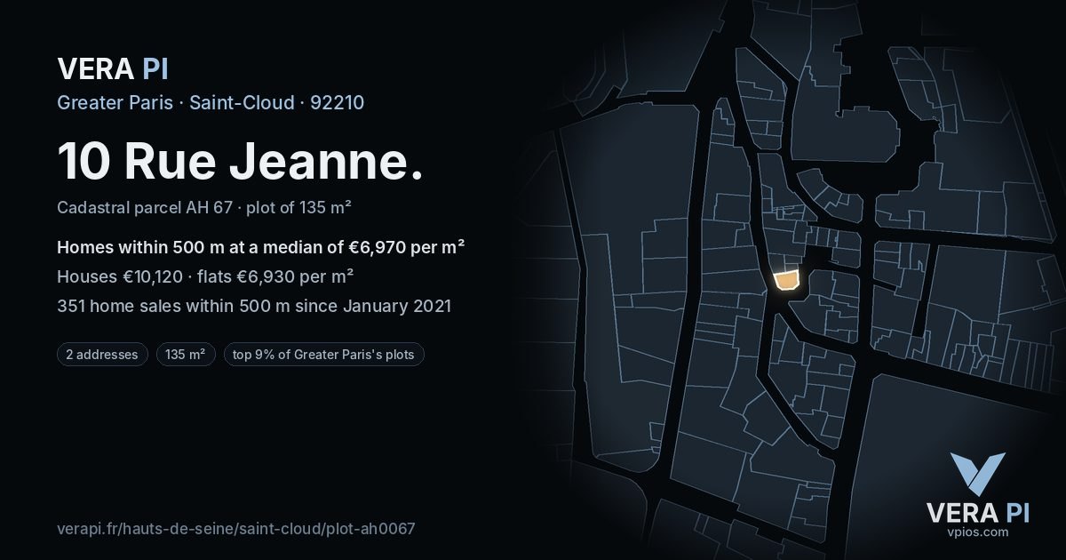 10 Rue Jeanne, Saint-Cloud at night – the plot lit, the parcels around coloured by the prices near them