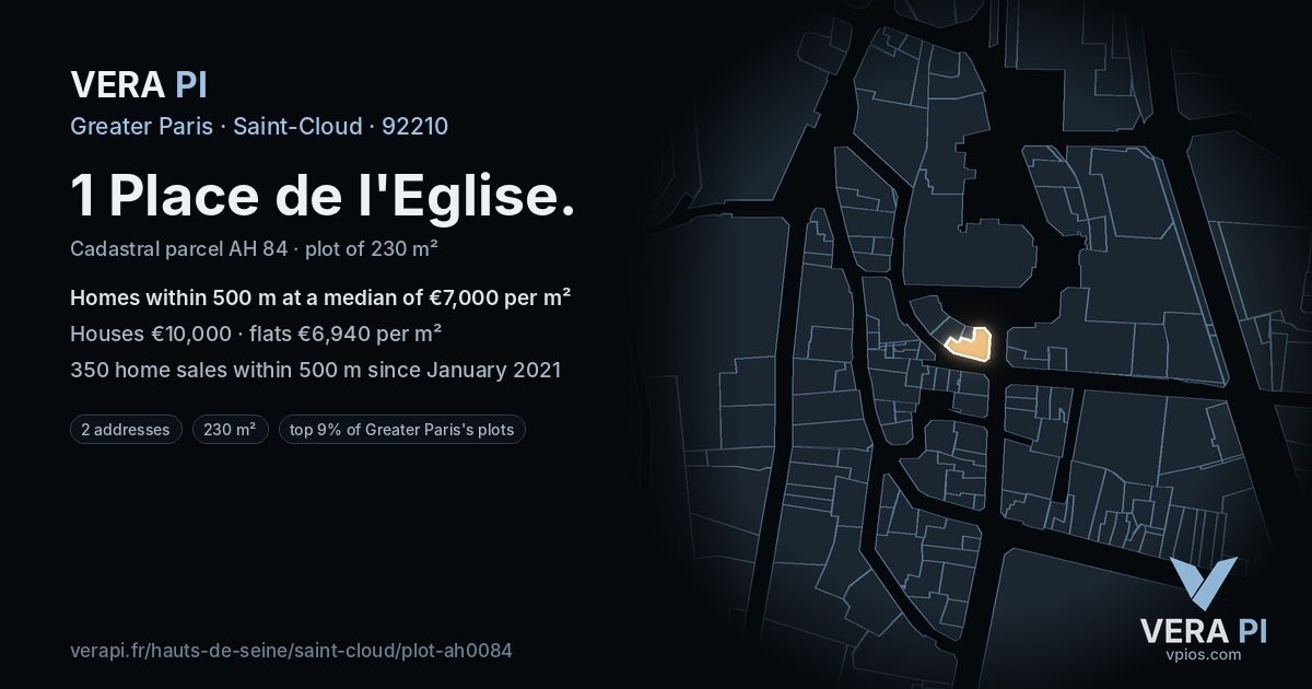 1 Place de l'Eglise, Saint-Cloud at night – the plot lit, the parcels around coloured by the prices near them