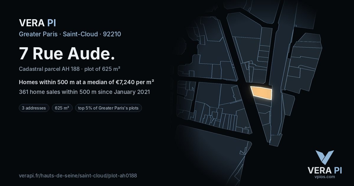 7 Rue Aude, Saint-Cloud at night – the plot lit, the parcels around coloured by the prices near them