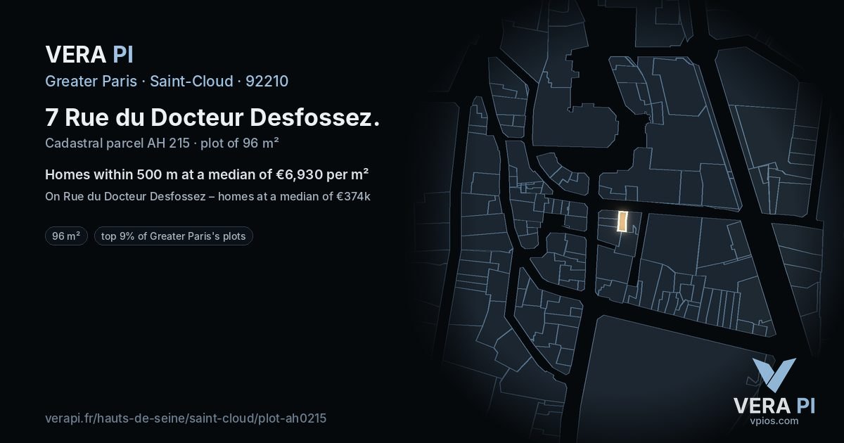 7 Rue du Docteur Desfossez, Saint-Cloud at night – the plot lit, the parcels around coloured by the prices near them