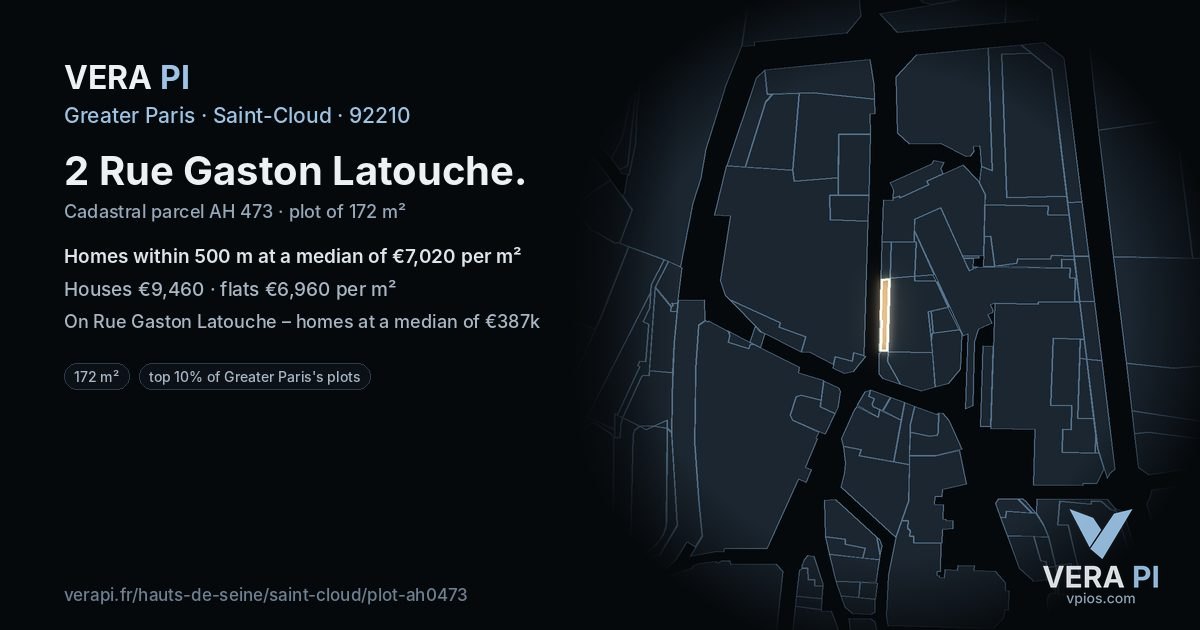 2 Rue Gaston Latouche, Saint-Cloud at night – the plot lit, the parcels around coloured by the prices near them