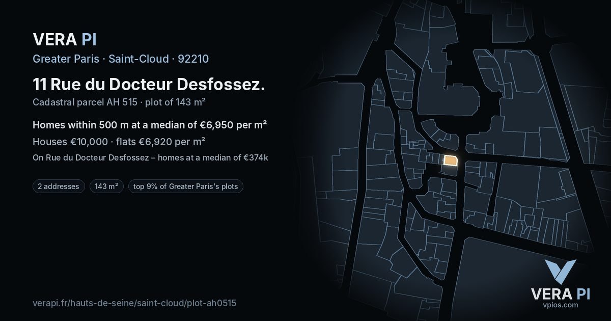 11 Rue du Docteur Desfossez, Saint-Cloud at night – the plot lit, the parcels around coloured by the prices near them