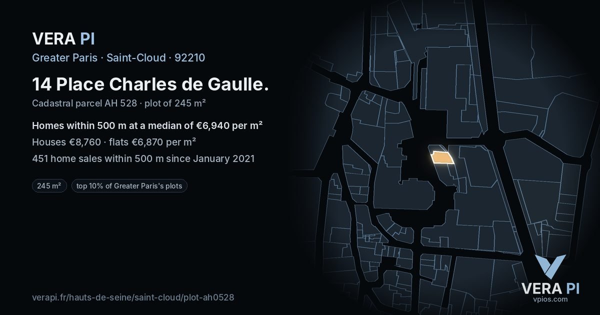 14 Place Charles de Gaulle, Saint-Cloud at night – the plot lit, the parcels around coloured by the prices near them