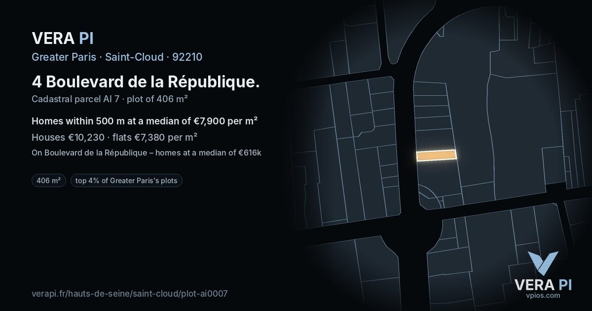 4 Boulevard de la République, Saint-Cloud at night – the plot lit, the parcels around coloured by the prices near them