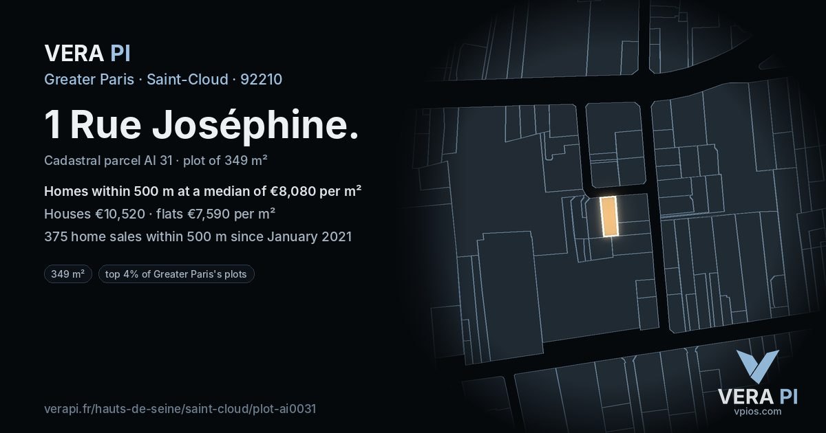 1 Rue Joséphine, Saint-Cloud at night – the plot lit, the parcels around coloured by the prices near them