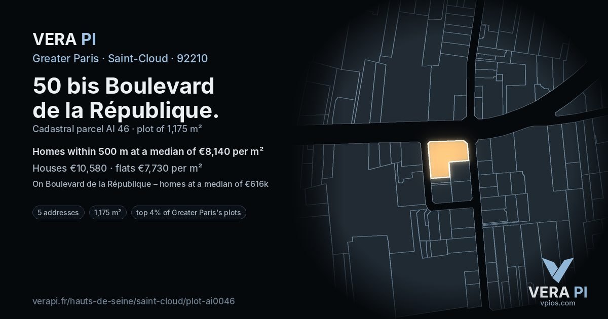 50 bis Boulevard de la République, Saint-Cloud at night – the plot lit, the parcels around coloured by the prices near them