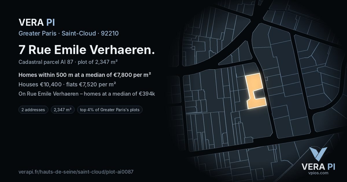 7 Rue Emile Verhaeren, Saint-Cloud at night – the plot lit, the parcels around coloured by the prices near them