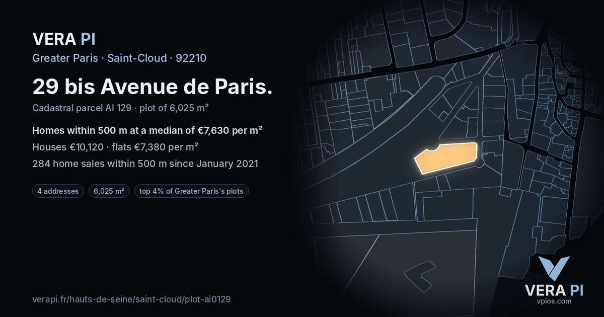 29 bis Avenue de Paris, Saint-Cloud at night – the plot lit, the parcels around coloured by the prices near them