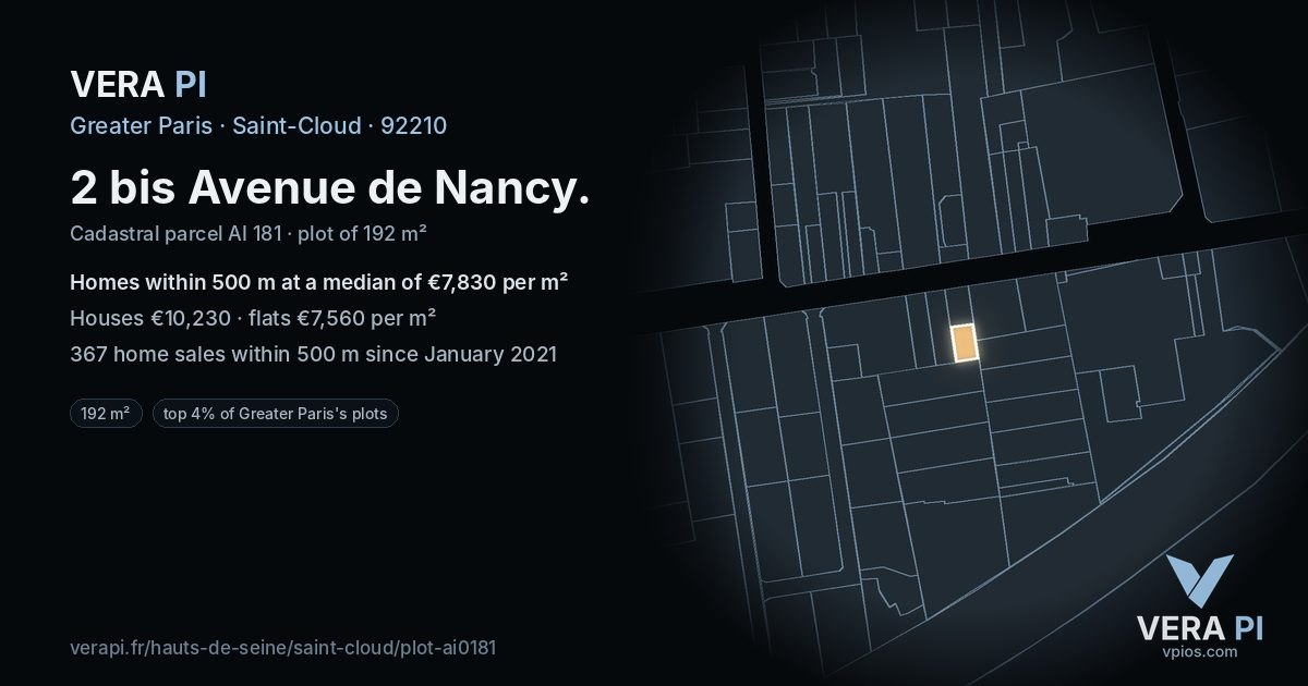 2 bis Avenue de Nancy, Saint-Cloud at night – the plot lit, the parcels around coloured by the prices near them