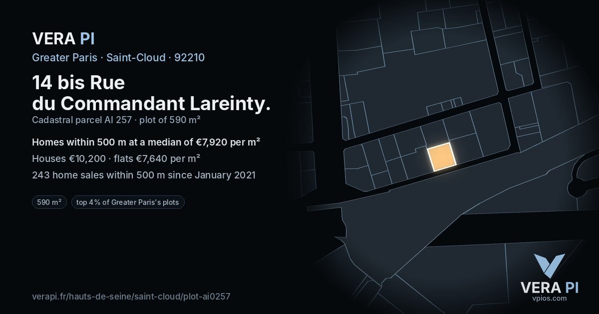 14 bis Rue du Commandant Lareinty, Saint-Cloud at night – the plot lit, the parcels around coloured by the prices near them