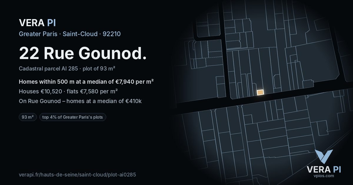 22 Rue Gounod, Saint-Cloud at night – the plot lit, the parcels around coloured by the prices near them