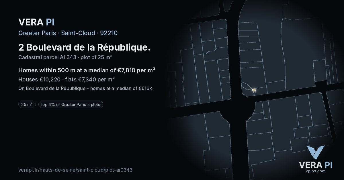 2 Boulevard de la République, Saint-Cloud at night – the plot lit, the parcels around coloured by the prices near them