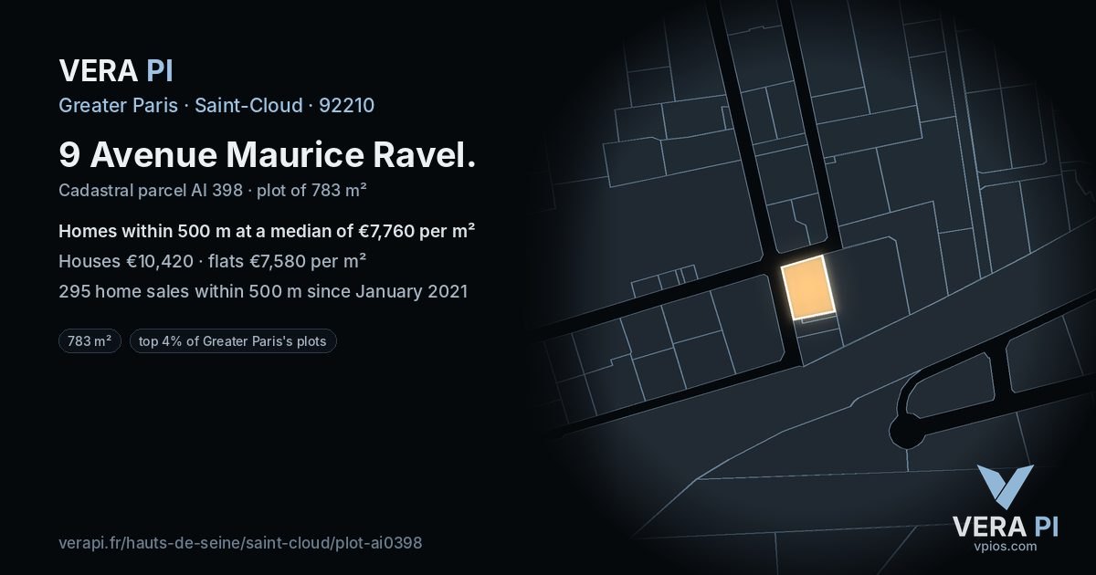 9 Avenue Maurice Ravel, Saint-Cloud at night – the plot lit, the parcels around coloured by the prices near them