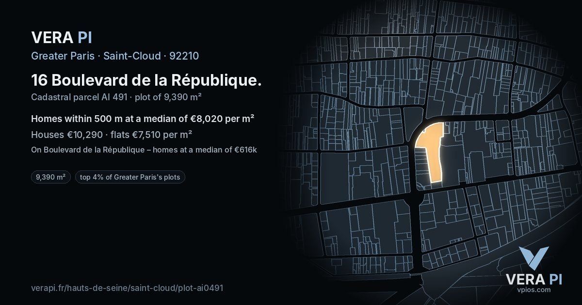 16 Boulevard de la République, Saint-Cloud at night – the plot lit, the parcels around coloured by the prices near them
