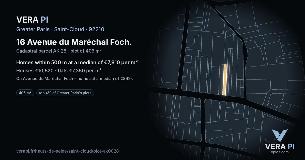 16 Avenue du Maréchal Foch, Saint-Cloud at night – the plot lit, the parcels around coloured by the prices near them