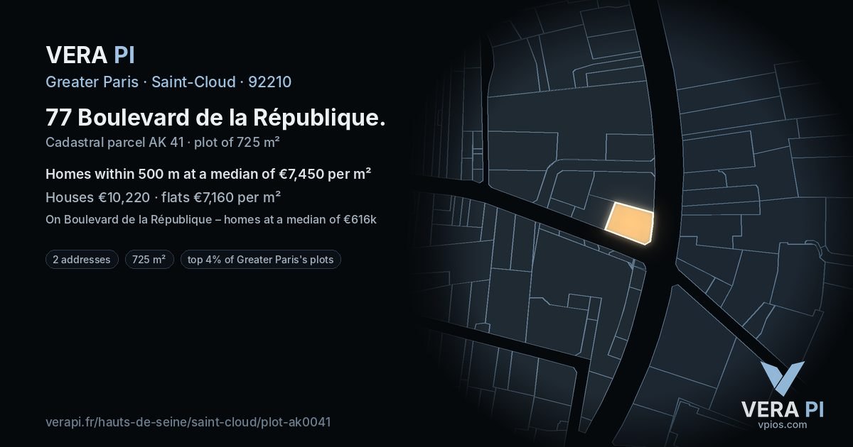 77 Boulevard de la République, Saint-Cloud at night – the plot lit, the parcels around coloured by the prices near them