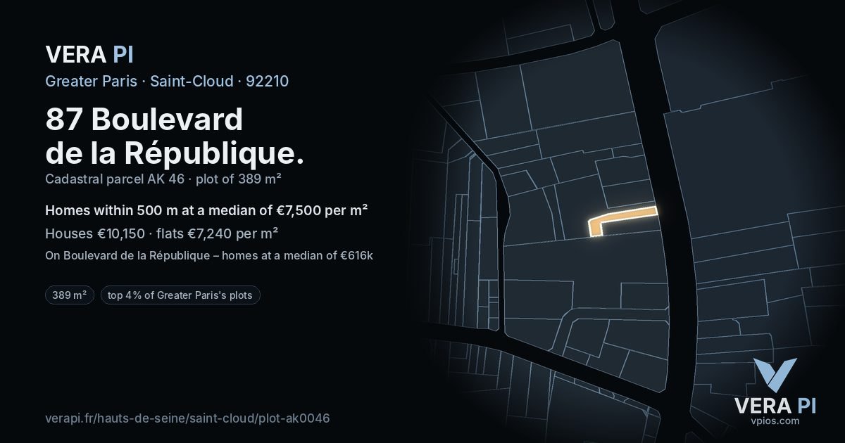 87 Boulevard de la République, Saint-Cloud at night – the plot lit, the parcels around coloured by the prices near them