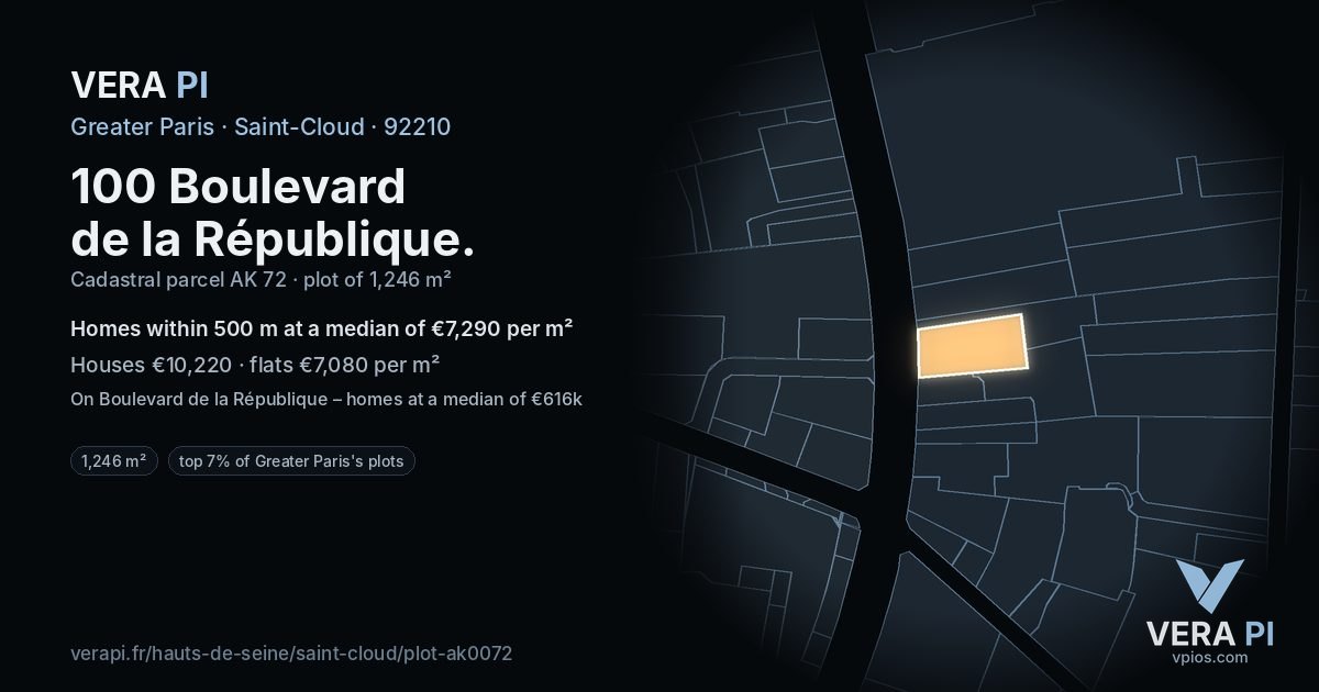 100 Boulevard de la République, Saint-Cloud at night – the plot lit, the parcels around coloured by the prices near them