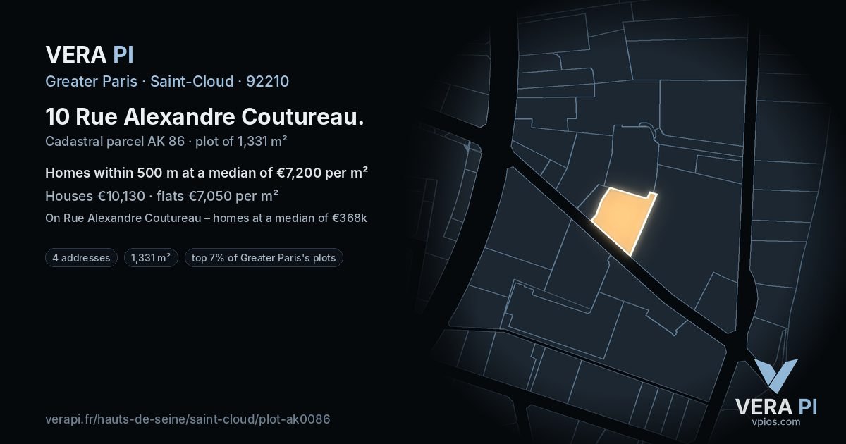 10 Rue Alexandre Coutureau, Saint-Cloud at night – the plot lit, the parcels around coloured by the prices near them