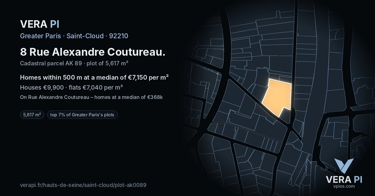 8 Rue Alexandre Coutureau, Saint-Cloud at night – the plot lit, the parcels around coloured by the prices near them