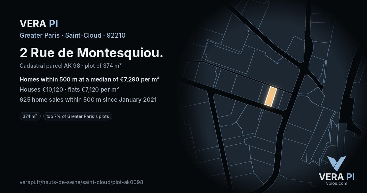 2 Rue de Montesquiou, Saint-Cloud at night – the plot lit, the parcels around coloured by the prices near them