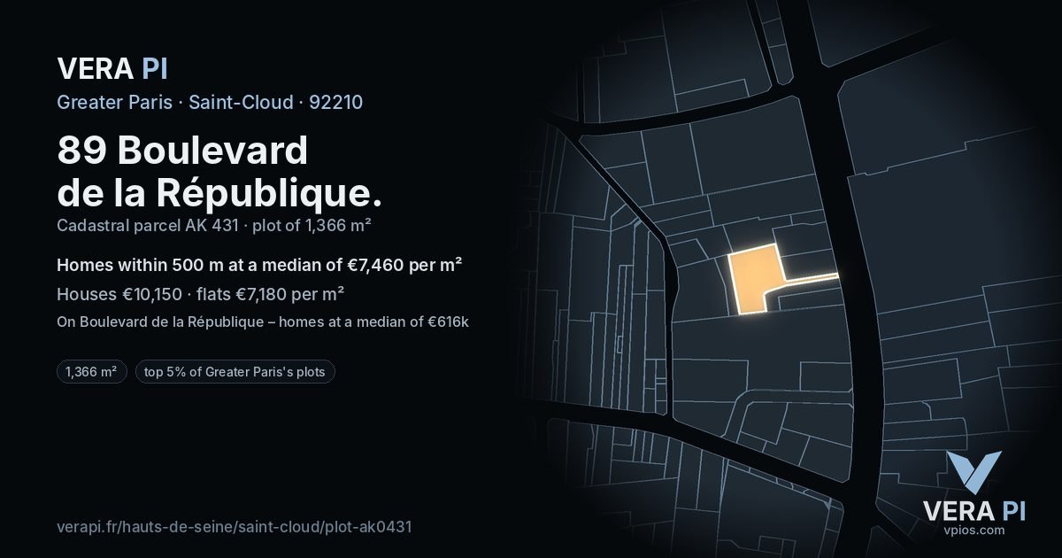 89 Boulevard de la République, Saint-Cloud at night – the plot lit, the parcels around coloured by the prices near them