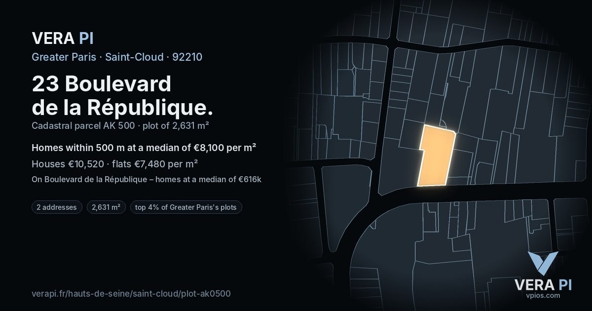 23 Boulevard de la République, Saint-Cloud at night – the plot lit, the parcels around coloured by the prices near them