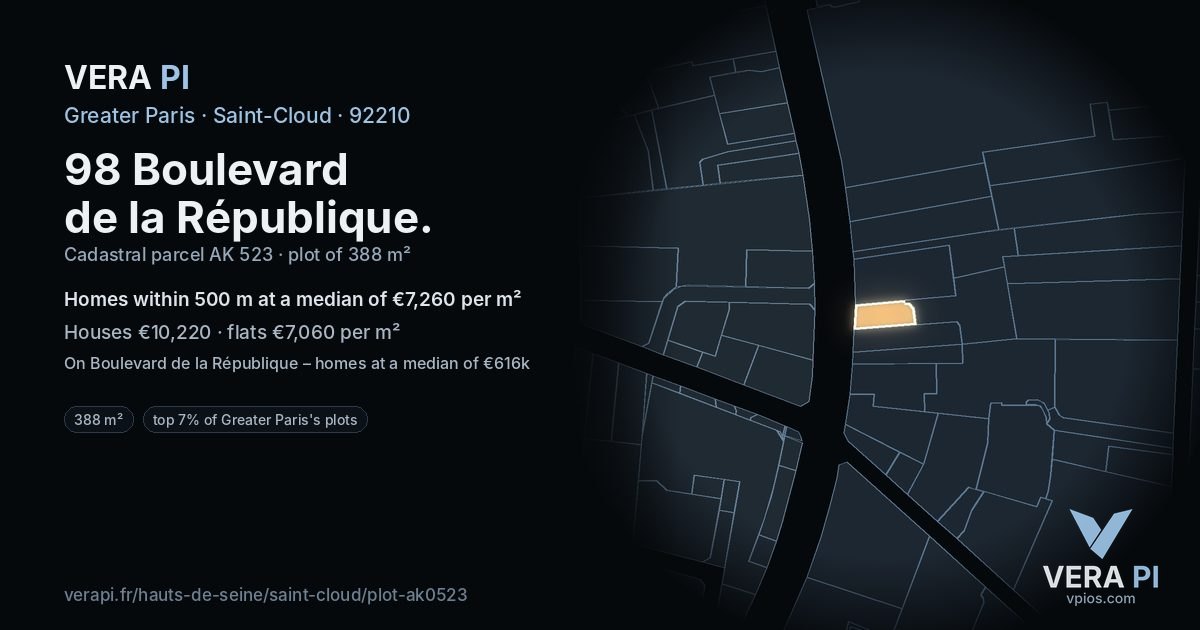 98 Boulevard de la République, Saint-Cloud at night – the plot lit, the parcels around coloured by the prices near them