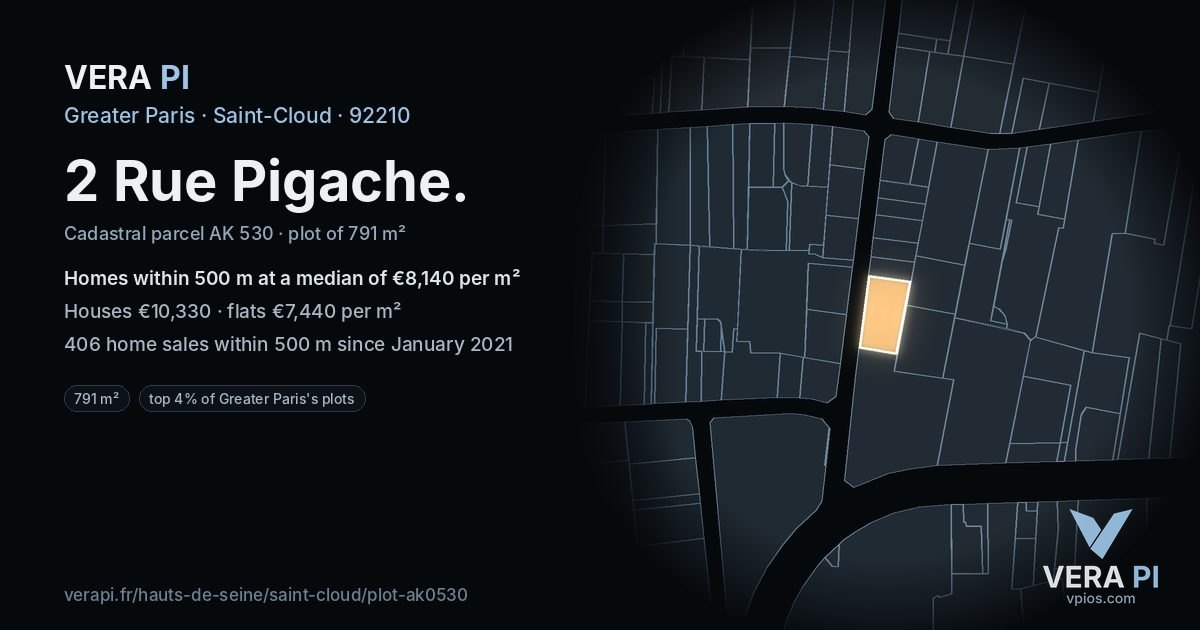 2 Rue Pigache, Saint-Cloud at night – the plot lit, the parcels around coloured by the prices near them