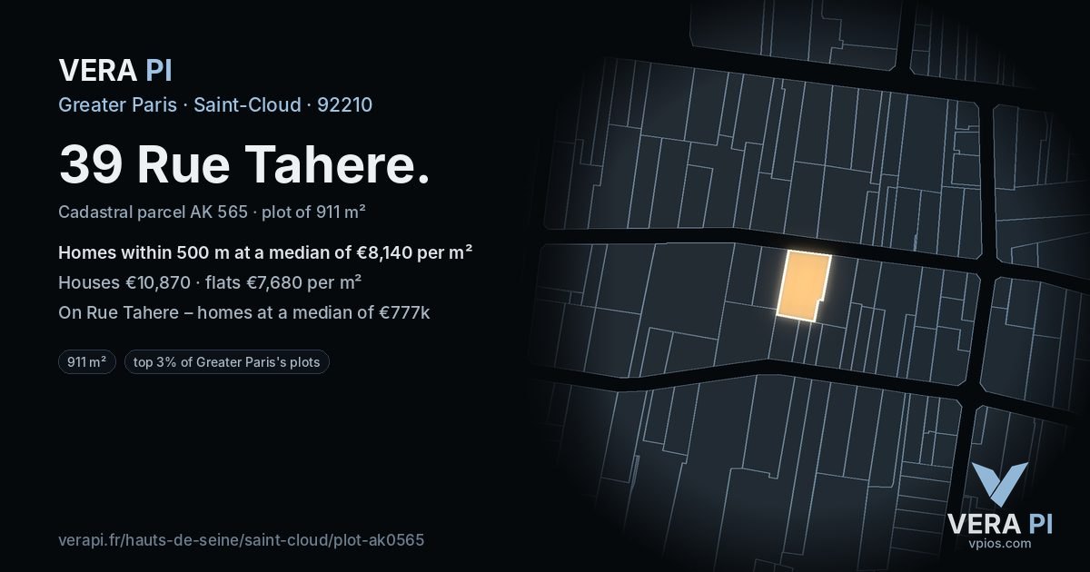 39 Rue Tahere, Saint-Cloud at night – the plot lit, the parcels around coloured by the prices near them
