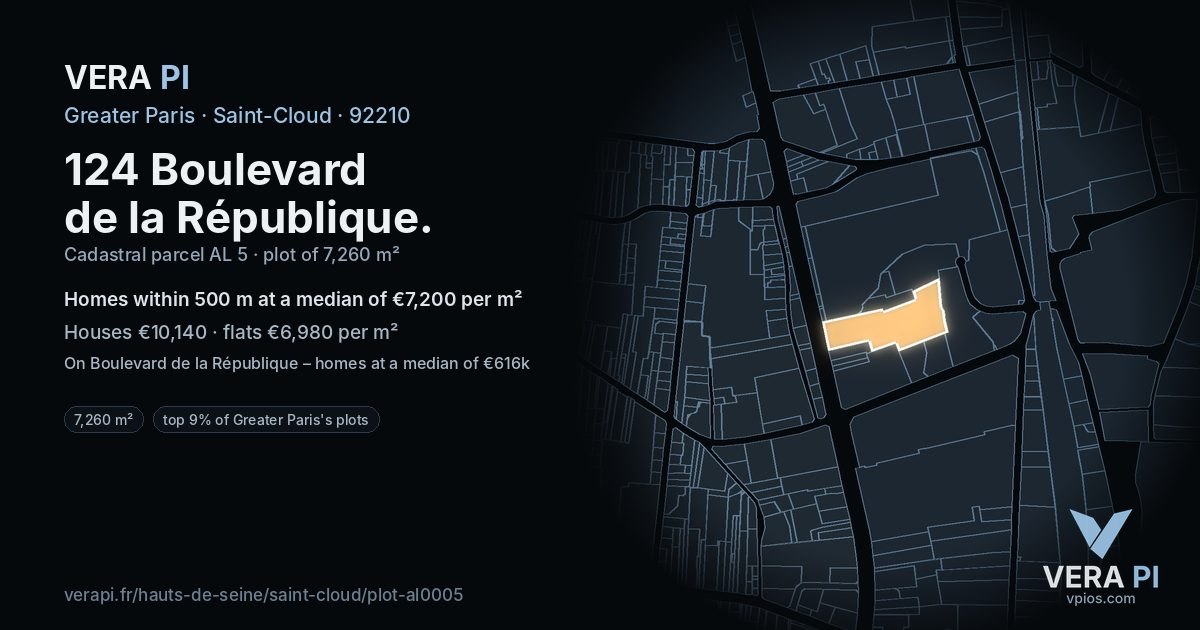 124 Boulevard de la République, Saint-Cloud at night – the plot lit, the parcels around coloured by the prices near them