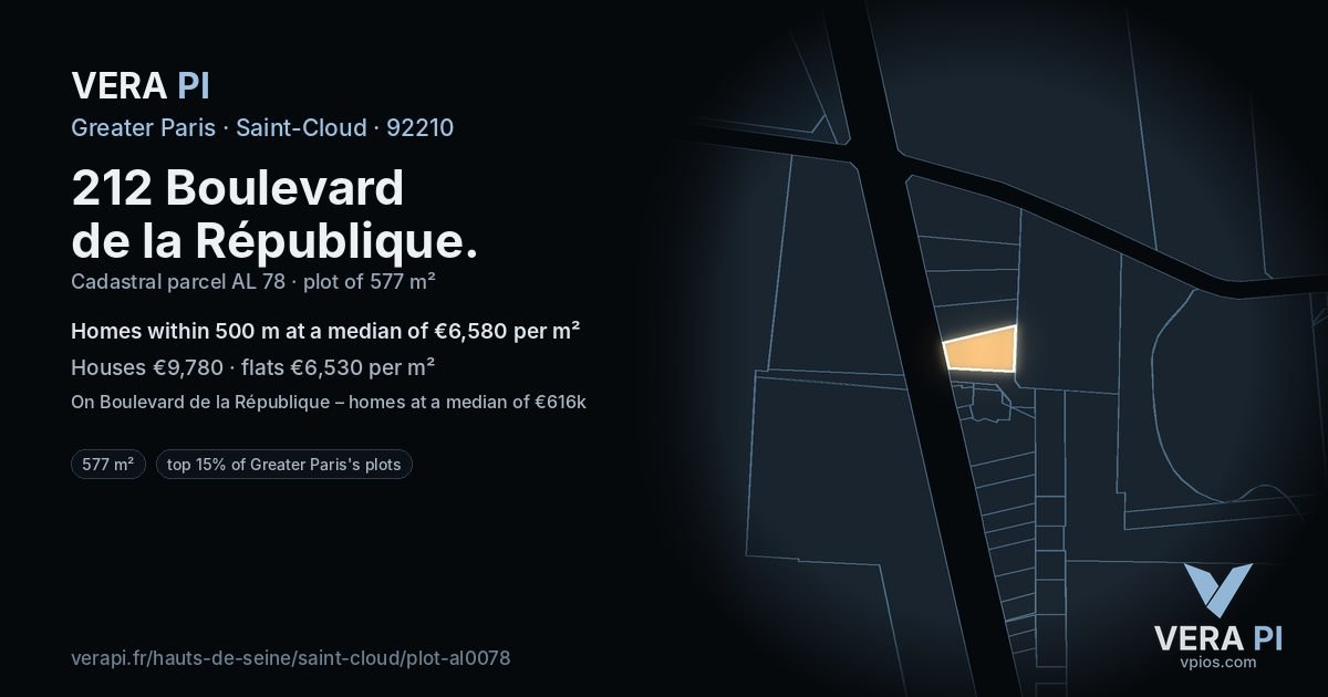 212 Boulevard de la République, Saint-Cloud at night – the plot lit, the parcels around coloured by the prices near them