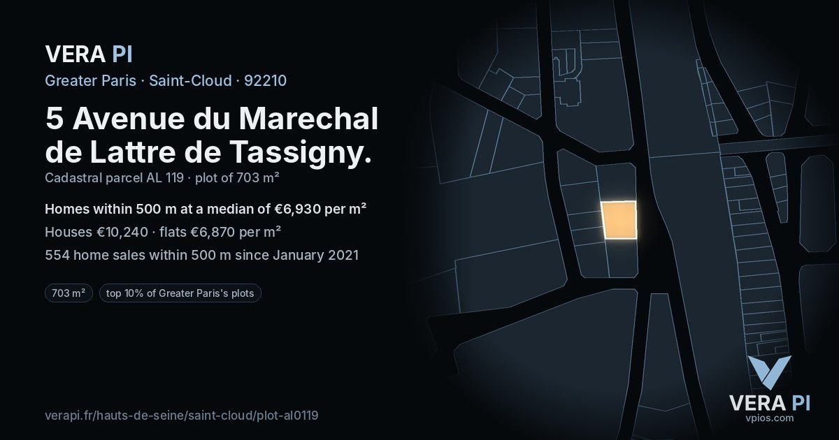 5 Avenue du Marechal de Lattre de Tassigny, Saint-Cloud at night – the plot lit, the parcels around coloured by the prices near them
