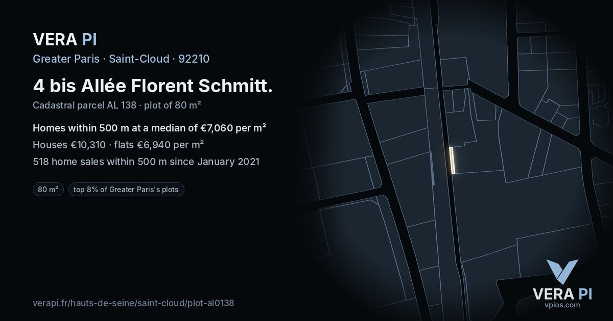 4 bis Allée Florent Schmitt, Saint-Cloud at night – the plot lit, the parcels around coloured by the prices near them