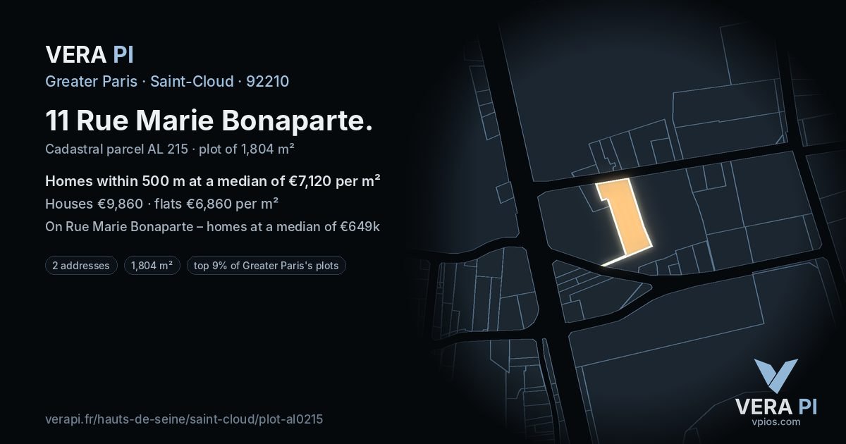 11 Rue Marie Bonaparte, Saint-Cloud at night – the plot lit, the parcels around coloured by the prices near them