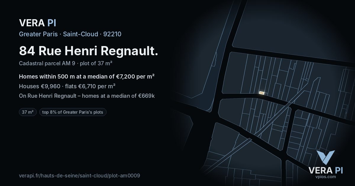 84 Rue Henri Regnault, Saint-Cloud at night – the plot lit, the parcels around coloured by the prices near them
