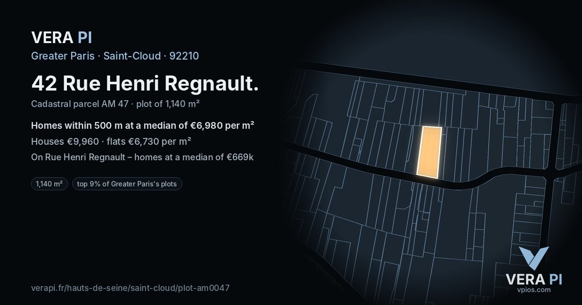42 Rue Henri Regnault, Saint-Cloud at night – the plot lit, the parcels around coloured by the prices near them